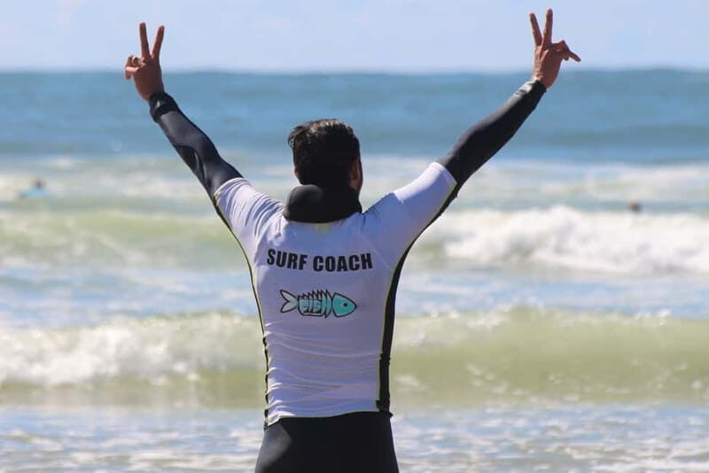 Matosinhos: Surfing Lesson with Equipment - Small-group surfing: how the 8-or-fewer model helps you learn faster