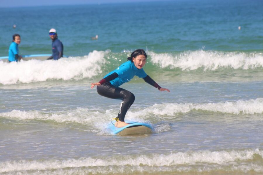 Matosinhos: Surfing Lesson with Equipment - Where you’ll meet and how to get there without stress