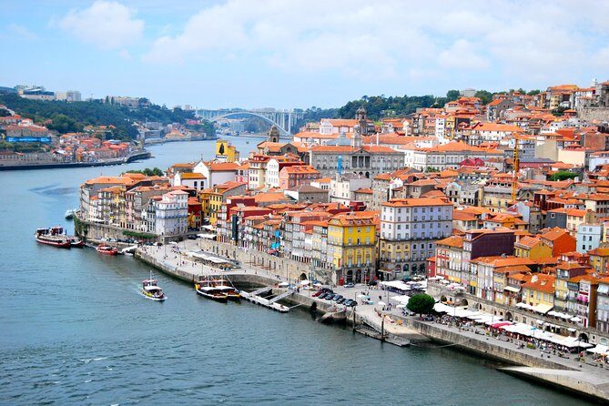Oporto Private Tour - Bolsa, San Francisco, and the Best “Indoor Wow”
