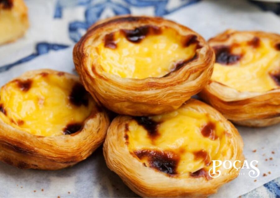 Poças: Guided Tour & Port Wine Tasting with Pastel de Nata - The tasting room: two Ports plus a Pastel de Nata