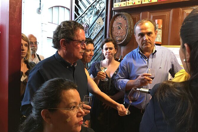 Port Wine Tasting in Coimbra - Coimbra Port Wine Tasting at A Camponeza: a tight, smart hour