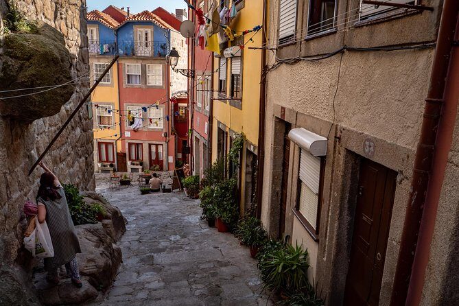 Porto 1/2 Day Walking Photo Tour & Portraits - Dom Luís I Bridge and Ribeira: river views that flatter real people