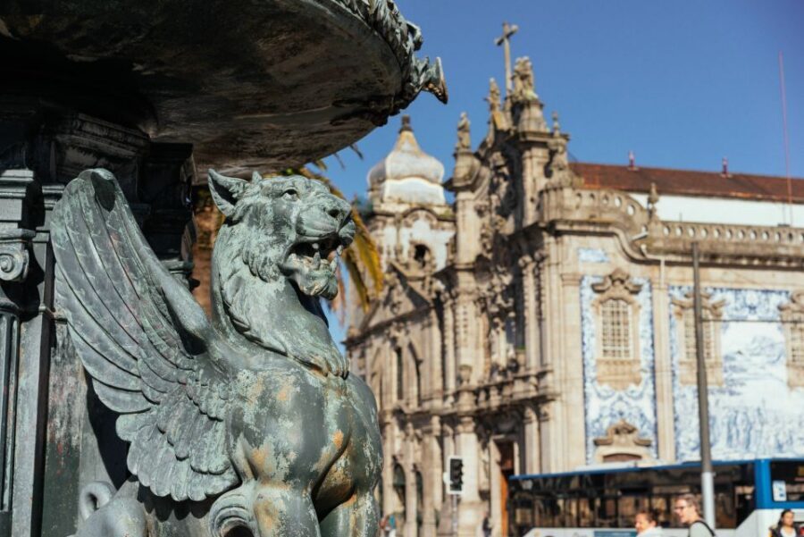 Porto: 1.5-Hour Private Kick-Start Tour with a Local - What to bring, what to expect on the ground