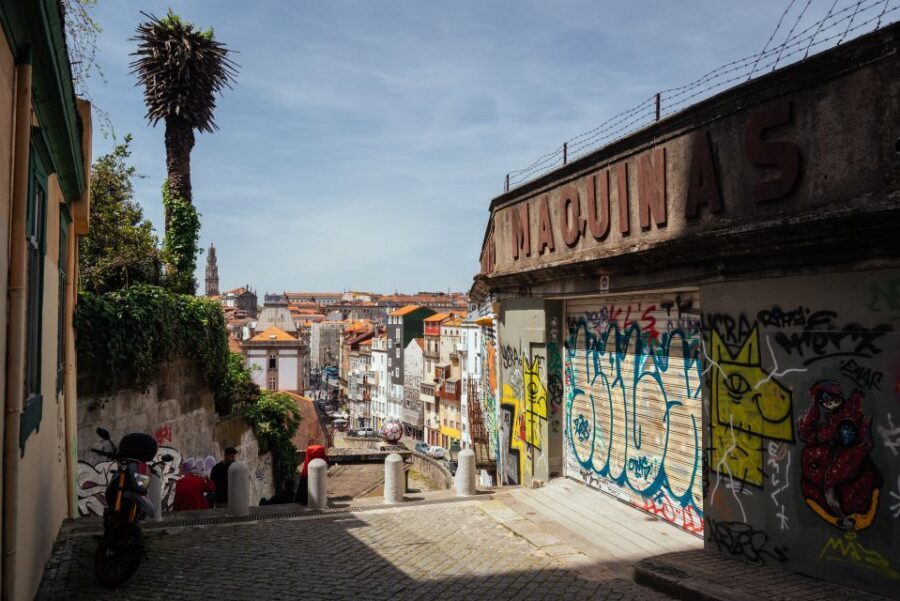 Porto: 2.5-Hour Private City Tour Off the Beaten Track - Duration and Pace: 2.5 Hours That Feels Like You Learned Something