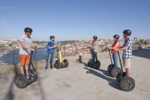 Porto: 2-Hour City Highlights Segway Tour - Guided Experience - The highlights route: from Porto Cathedral to Lello Bookstore