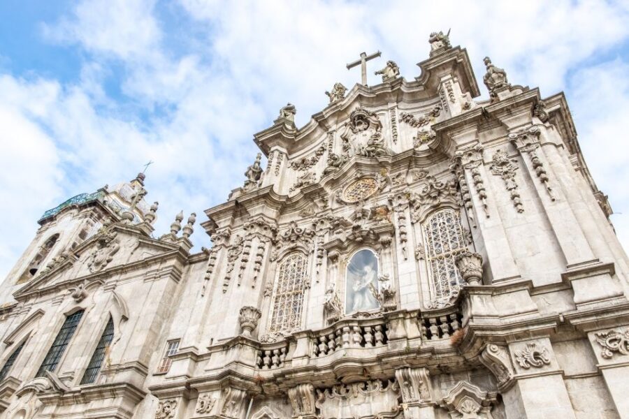 Porto: 3-Hour Guided City Highlights Walking Tour - Clerigos Church area: architecture you’ll understand more after the guide talks