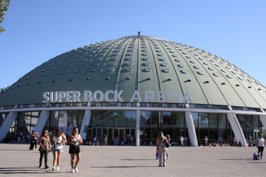 Porto 360 45 ' guided tour to Super Bock Arena - Price and value: is $17 worth it for a dome + inside arena + tasting?