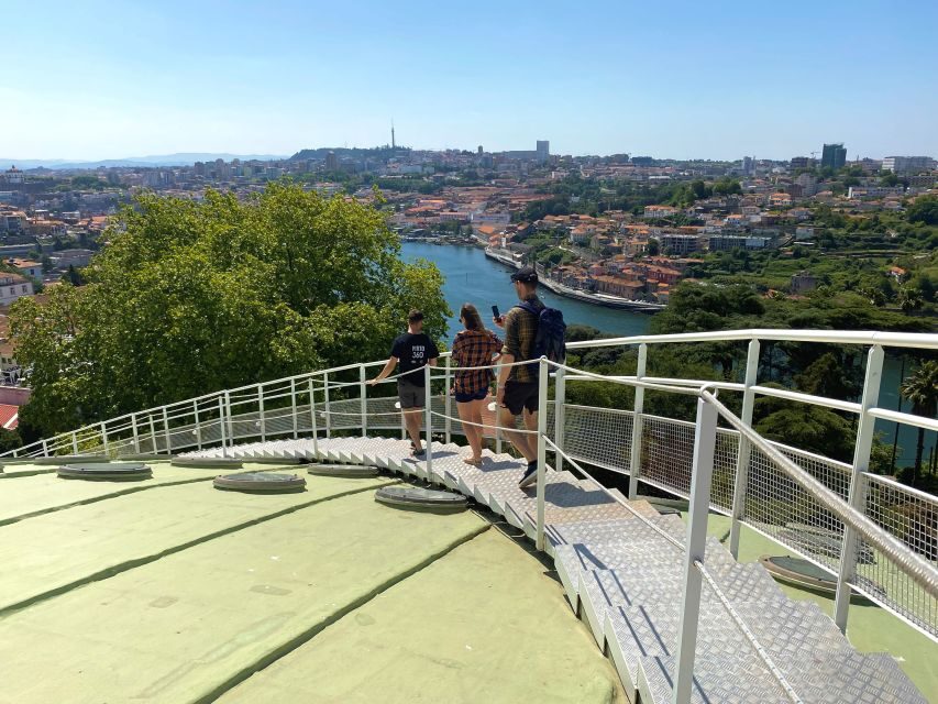 Porto 360 45 ' guided tour to Super Bock Arena - Should you book Porto 360 45 to Super Bock Arena?