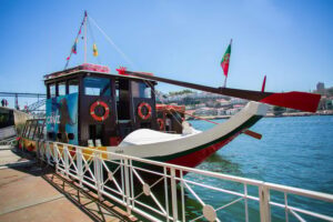 Porto: 50-Minutes Rabelo Boat Cruise on the Douro River - Where to board: Cais de embarque by Restaurante Bacalhoeiro