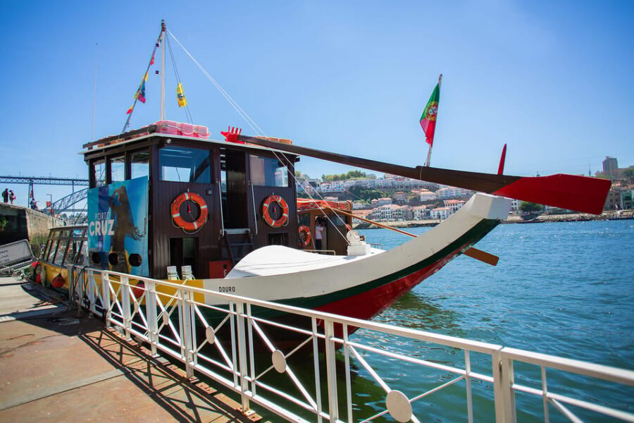 Porto: 50-Minutes Rabelo Boat Cruise on the Douro River - Where to board: Cais de embarque by Restaurante Bacalhoeiro