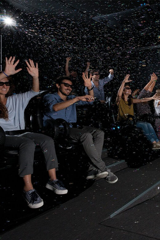 Porto: 5D Flight over de City for all family. - The 5D dragon flight: what it is and why it works