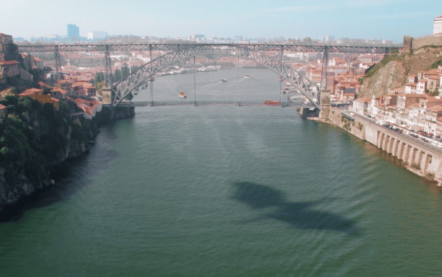 Porto: 5D Flight over de City for all family. - Should you book the Porto 5D Flight over the City?