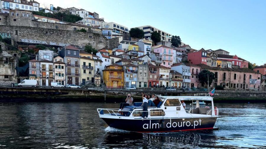 Porto: 6 Bridges and Sunset Boat Cruise with Welcome Drink - Price and value: is $51 a fair deal for 2 hours?