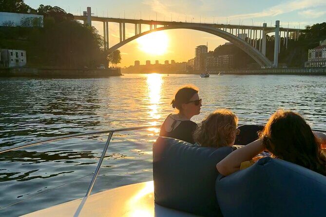 Porto: 6 Bridges Private Douro River Yacht w/ Food & Wine - Timing, Weather, and Dress Tips for a Smooth 2 Hours
