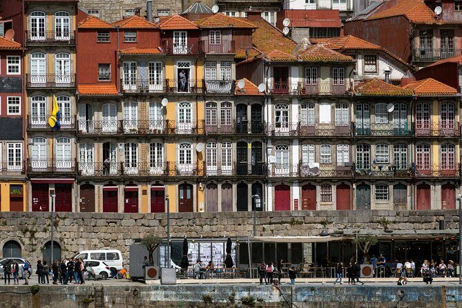 Porto and Gaia: Walking Tour of Douro's Two Riversides - Gaia’s Port Wine Focus: Birthplace Stories and Cellar Culture