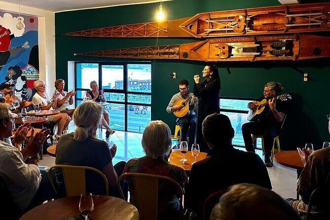 Porto: Authentic Fado Music by the River - Who should book this Fado by the river