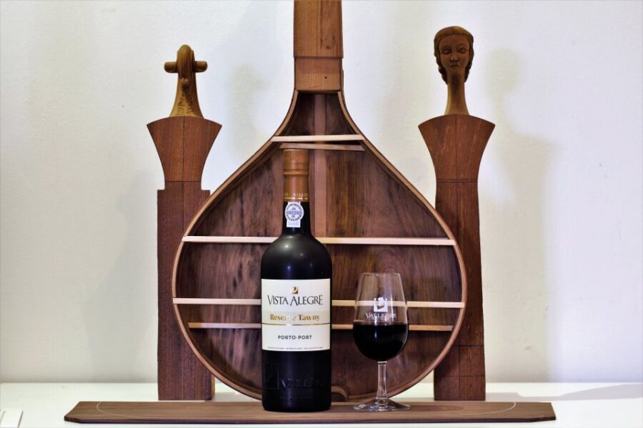 Porto: Authentic Fado Show, Port Wine & Handmade Instruments - How to plan your evening around it