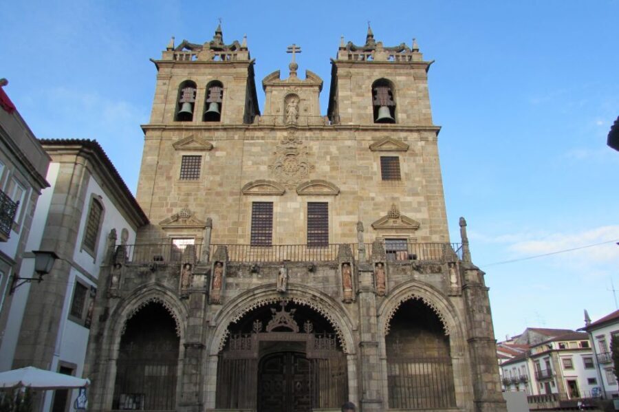 Porto: Braga & Guimarães Full Day Tour - Guides and the Storytelling That Makes It Feel Real