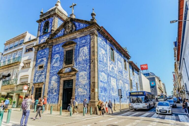 Porto Card with Transportation (1, 2, 3 or 4 Days) - Picking up your Porto Card: Sé tourist office or the airport