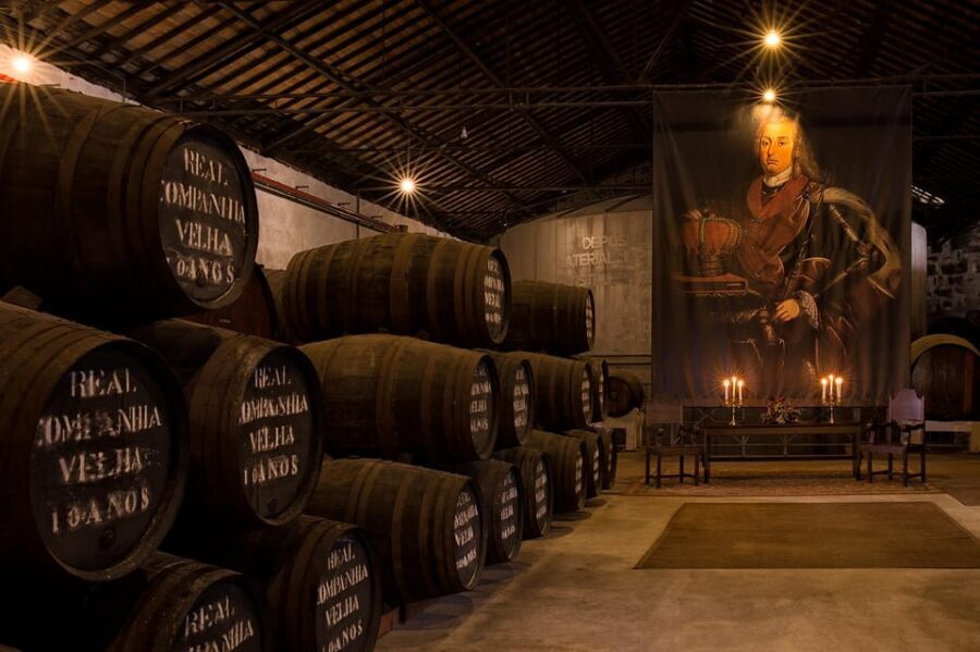 Porto: Carvalhas cellar tour at Real Companhia Velha - Quinta das Carvalhas: the Douro jewel behind the tasting