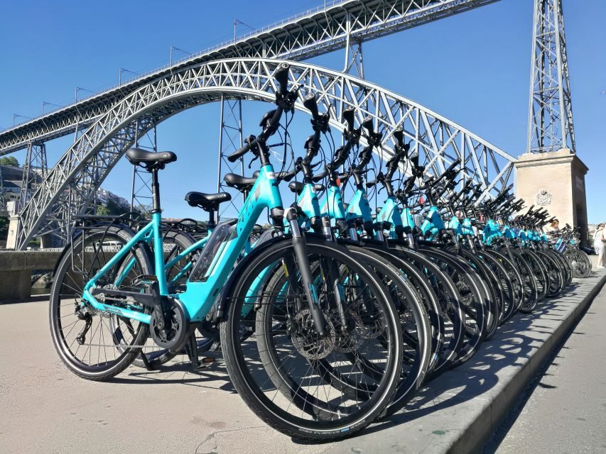 Porto: City Highlights 3-Hour Guided Electric Bike Tour - Meeting point: plan for a start that can vary