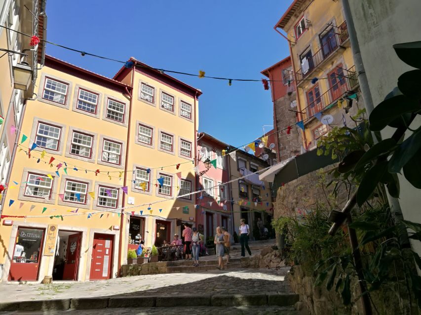 Porto: City Highlights 3-Hour Guided Electric Bike Tour - Mosteiro da Serra do Pilar: a strong opening viewpoint