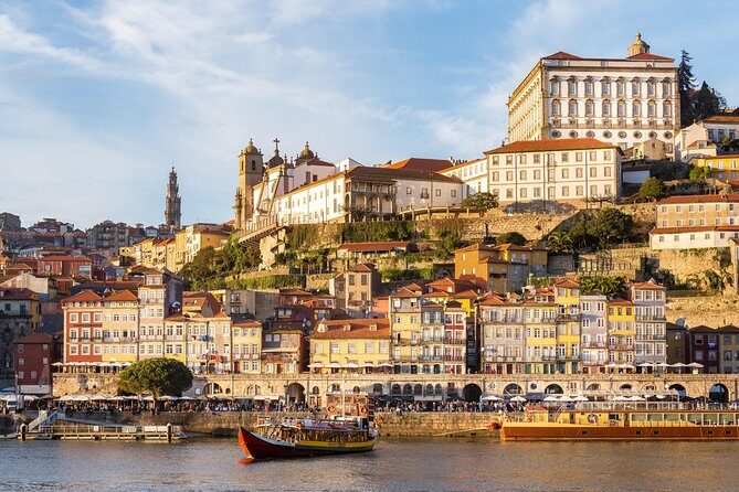 Porto City Tour Half Day - Private - São Bento Railway Station: A Quick Stop That Packs a Punch