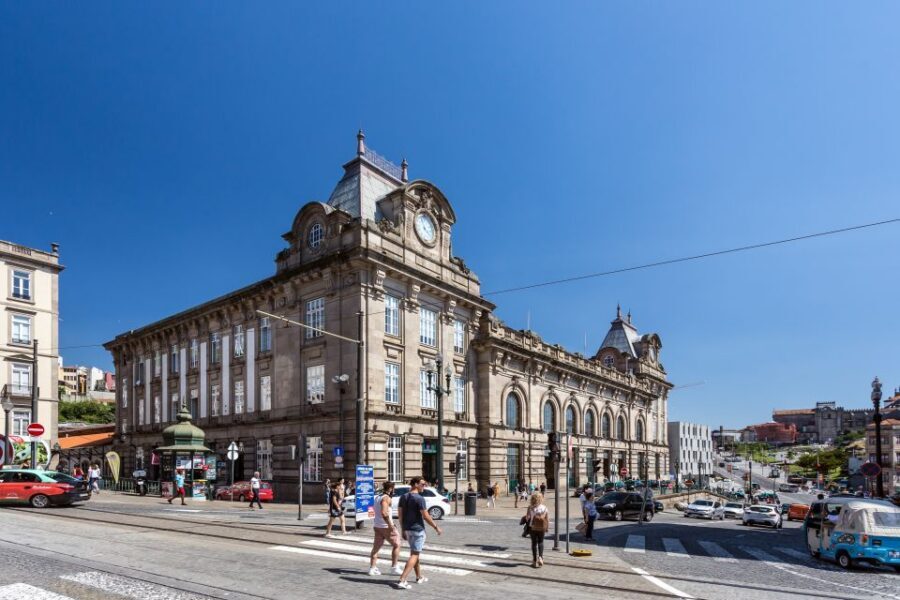 Porto: City Train Tour, River Cruise & Wine Cellar - Ribera Pier to the Douro: Your 1-Hour Cruise and the Bridge Views