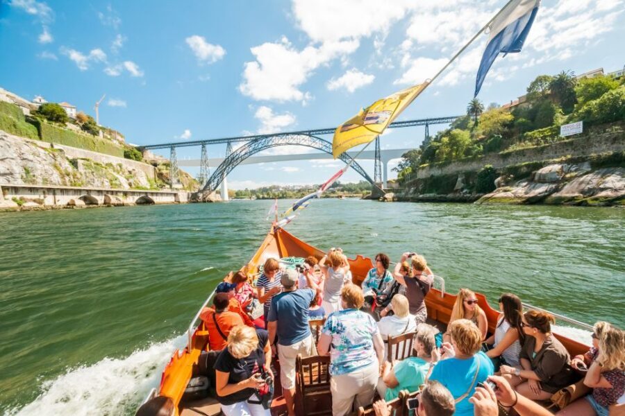 Porto: City Train Tour, River Cruise & Wine Cellar - Who This Tour Fits (and Who Might Find It Frustrating)