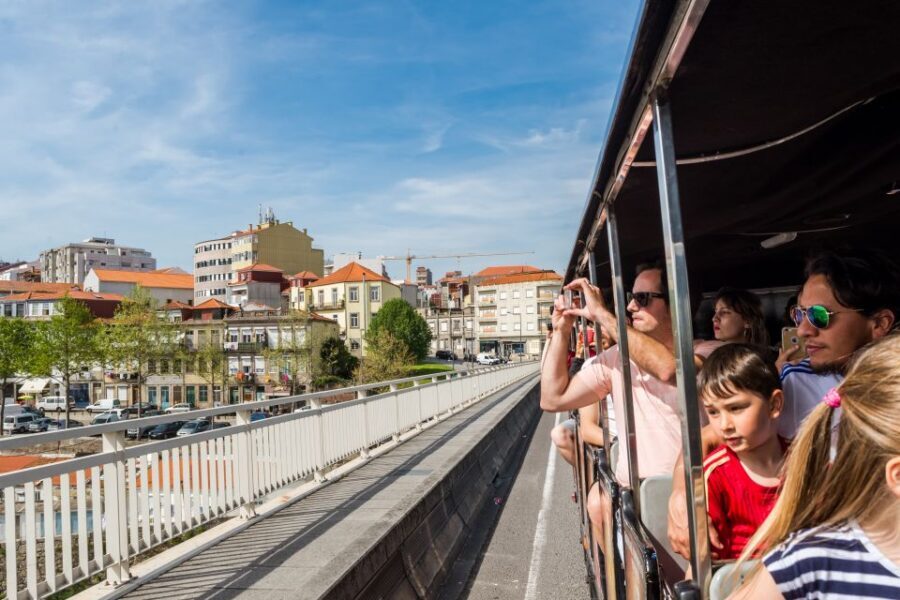 Porto: City Train Tour, River Cruise & Wine Cellar - Onboard Audio Guide: What You’ll Hear and What You Might Miss