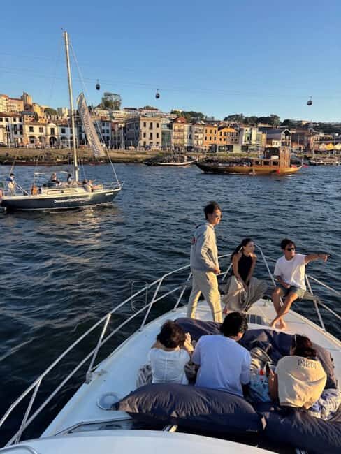 Porto: City Views or Sunset Tour with Drinks - Who This Tour Suits Best (And Who Should Skip It)