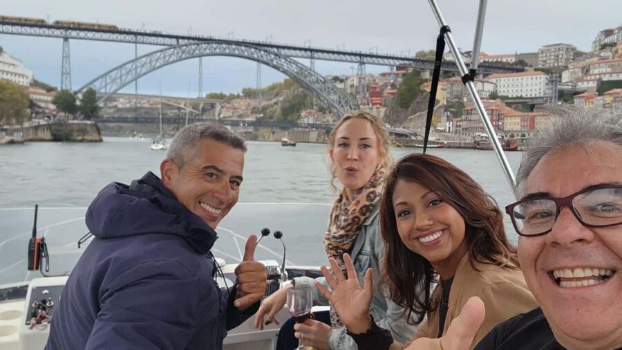 Porto: City Views or Sunset Tour with Drinks - Stop by Stop: How the Route Feels Like a Best-Of Porto