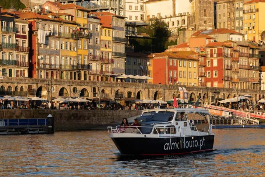 Porto: Douro private cruiser (only for you)6 bridges/sunset - FAQ