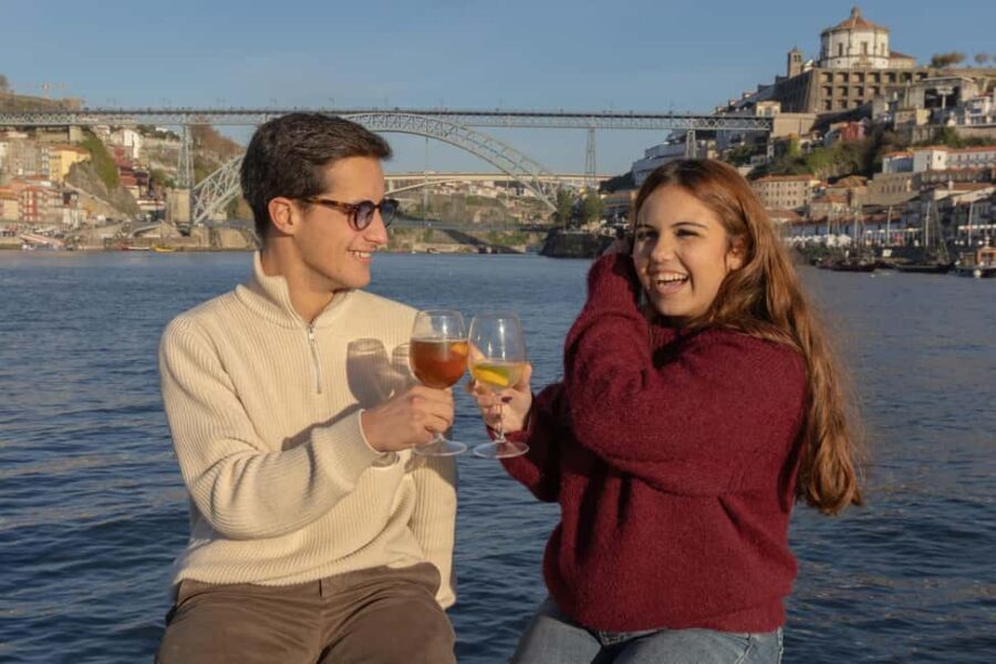 Porto: Douro private cruiser (only for you)6 bridges/sunset - The crew vibe: local passion without the hard sell