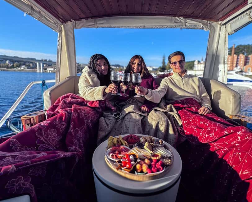 Porto: Douro private cruiser (only for you)6 bridges/sunset - Should you book the Porto: Douro private cruiser?