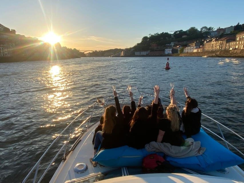 Porto: Douro River Cruise / Welcome Drink/with sunset option - Key Things I’d Book For