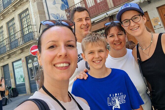 PORTO: Essencial Walking Tour 3 hours - Market time and custard sweetness on the route