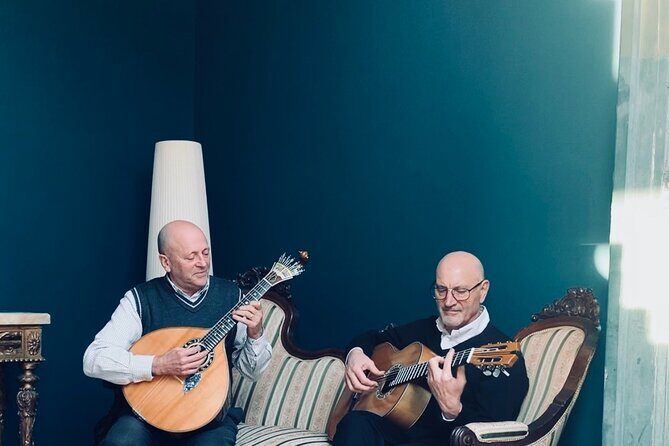 Porto : Fado and Porto Wine Show at the Trinity Noble Hall - Sound, room size, and why you should care about acoustics