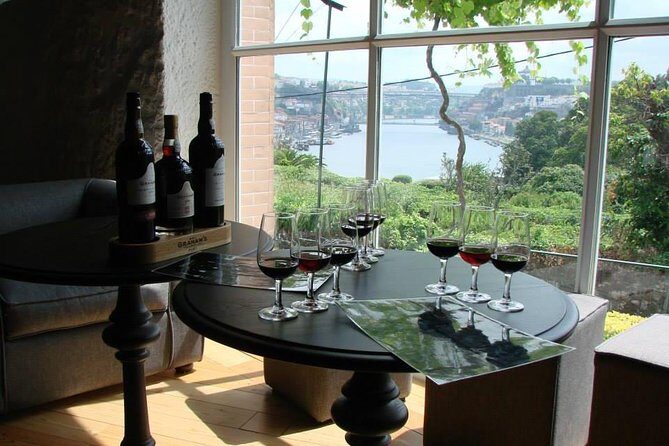 Porto Full Day City Tour Wine Tasting and Six Bridges Cruise - Lunch Time Without the Confusion