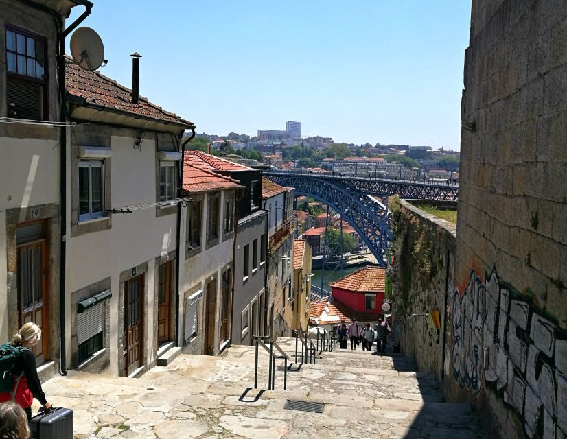 Porto: Guided 3-Hour Best of Tour by Segway - Dom Luís I Bridge and Douro views: the river perspective