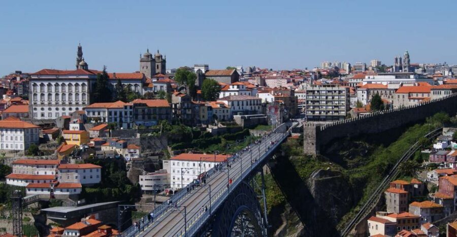 Porto: Guided Walking Tour and Lello Bookshop - Why This 3-Hour Porto Walk Works on Your First (or Second) Day