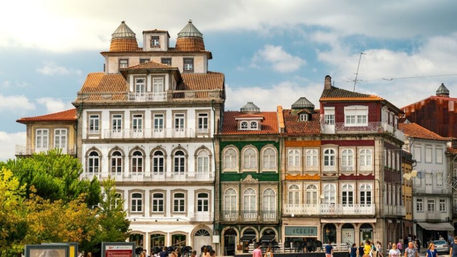 Porto: Guimarães & Braga Tour with Entry Tickets and Lunch - What the timing actually feels like across 8 hours