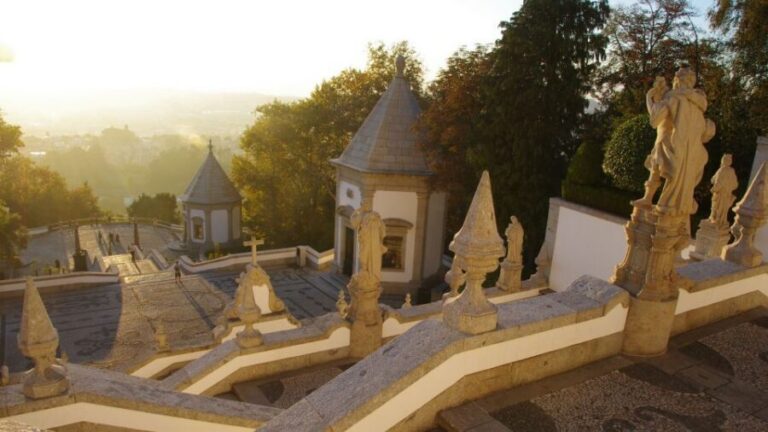 Porto: Guimarães & Braga Tour with Entry Tickets and Lunch - Guimarães Castle: medieval power in Portugal’s birthplace