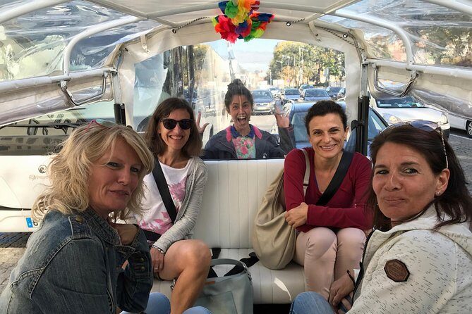 Porto Half-Day Private Tour with Tuk Tuk and Lello Bookstore - Lunch at the fish market: fantastic when it fits your food needs