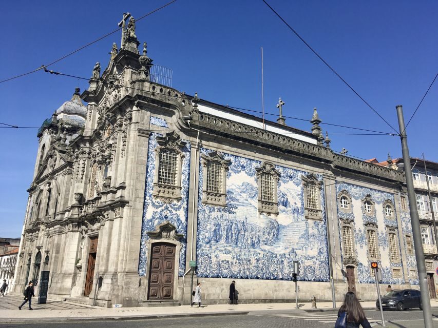 Porto: Highlights & hidden gems Walk - max 10 - Rua das Flores and Antiga Cadeia da Relação: history in plain clothes