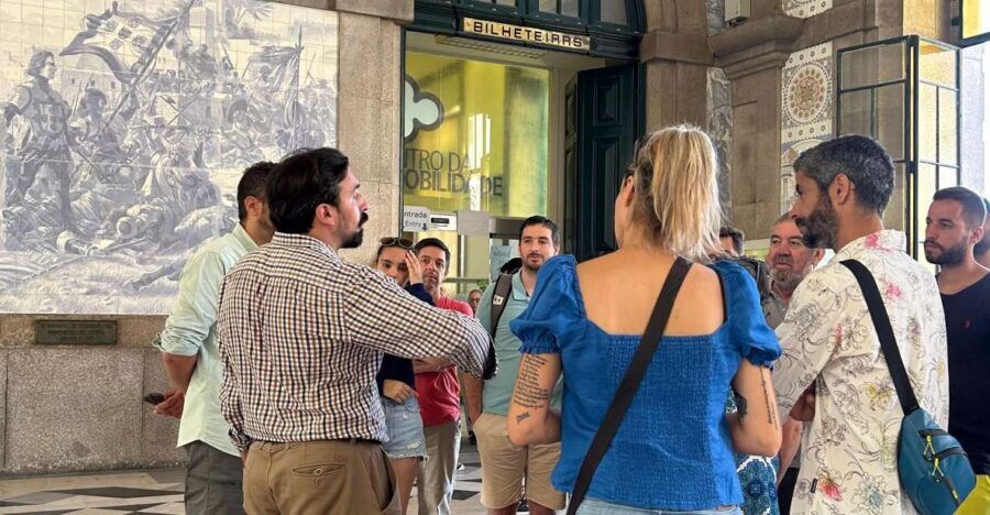 PORTO: Historical Walking Tour - Avenida dos Aliados and City Hall: The Civic Heart Before the Old City Tightens