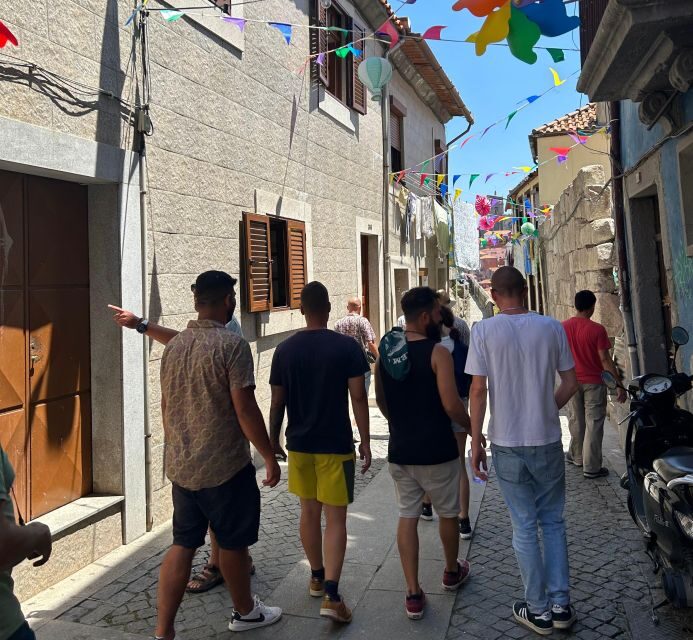 PORTO: Historical Walking Tour - Sé, Medieval Lanes, and the Feeling of Getting Lost (On Purpose)