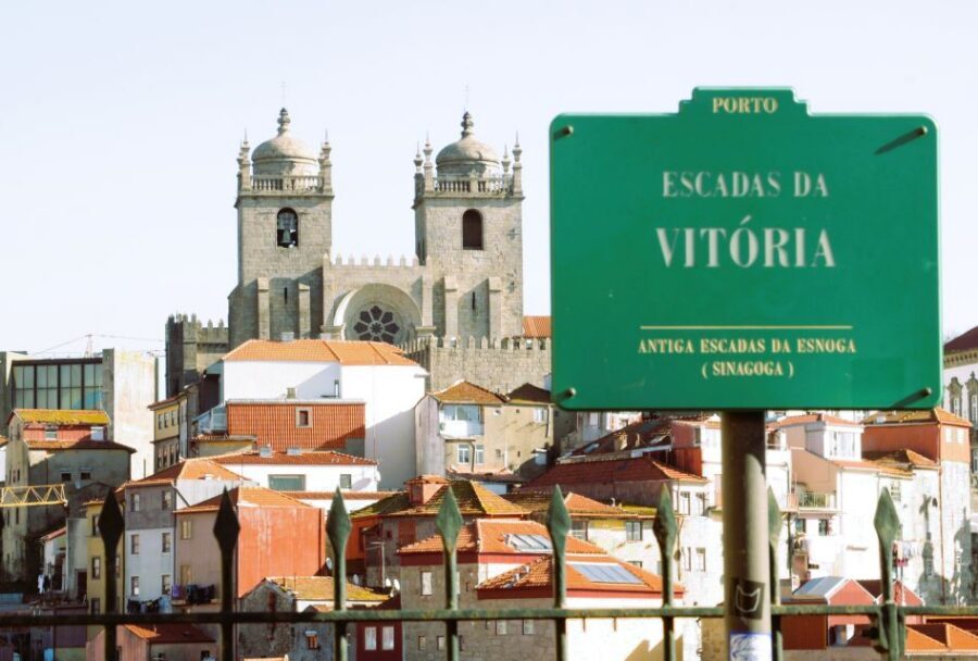 Porto: Jewish Heritage Private Tour by Tuk Tuk - São Lourenço Church: the oldest synagogue story you’ll actually see