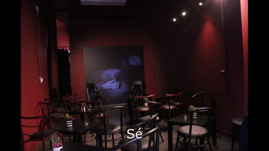 Porto: Live Fado Show with Glass of Port Wine - Where You Meet and How to Find A Casa do Fado São João Novo