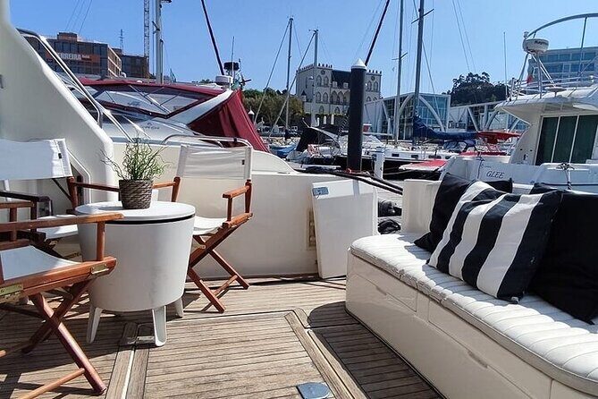 Porto: Luxury Yacht Tour on the Douro River - Sunset or Daytime - What’s actually included (and what you’ll want to plan for)